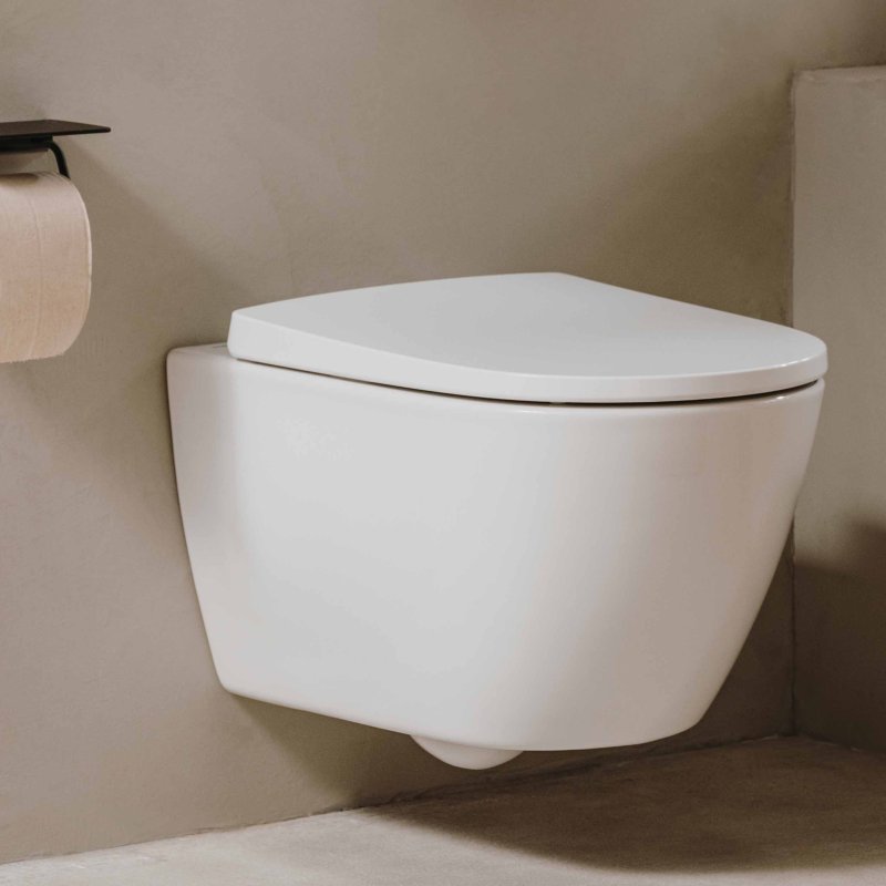 WALL-HUNG WC ONA